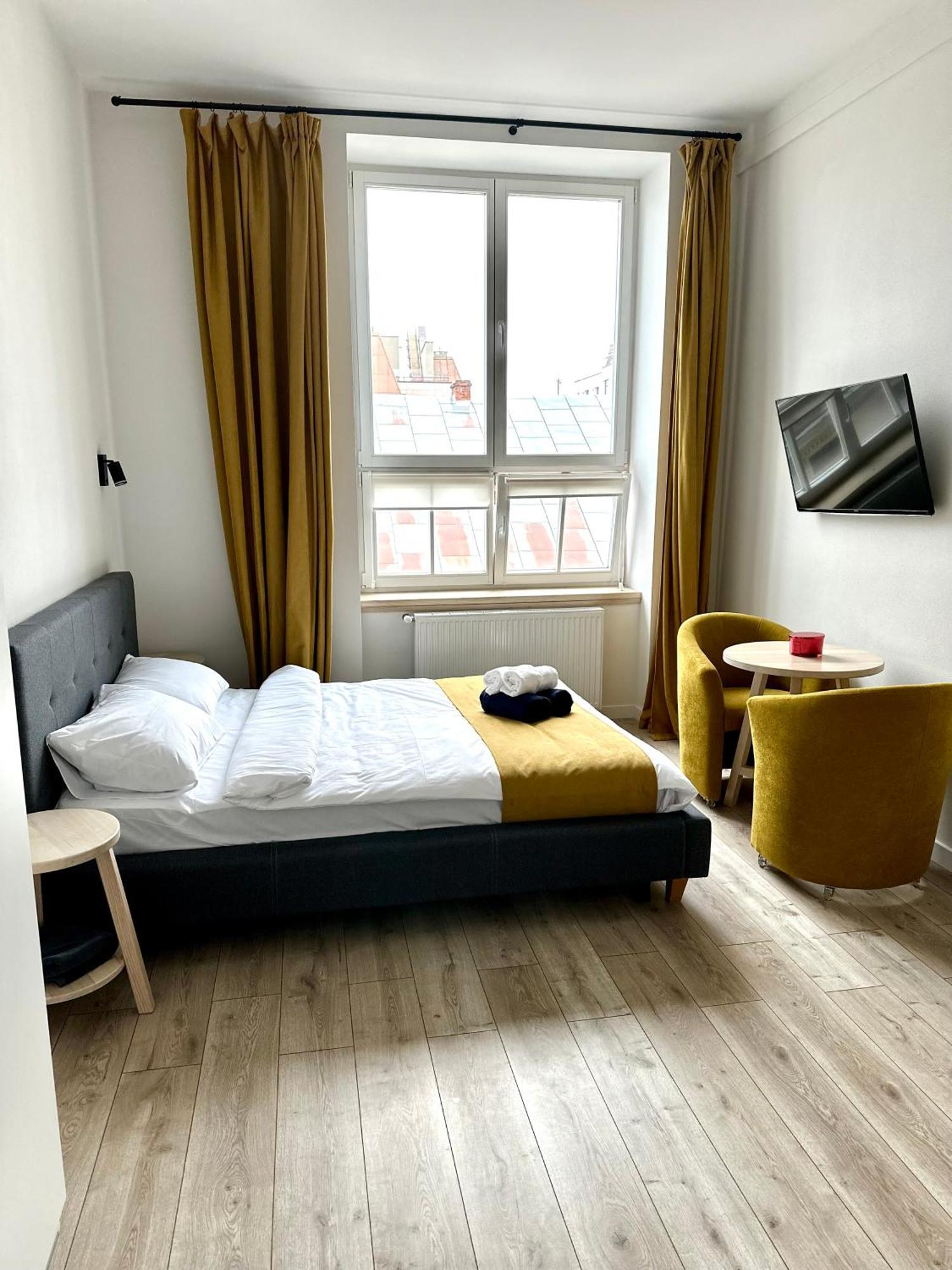 Hotel Gallery 21 Lviv Eksteriør billede